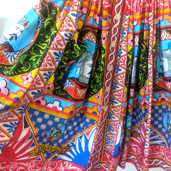 Dolce Gabbana below the knee length dress size M/L - Picture 3 of 5